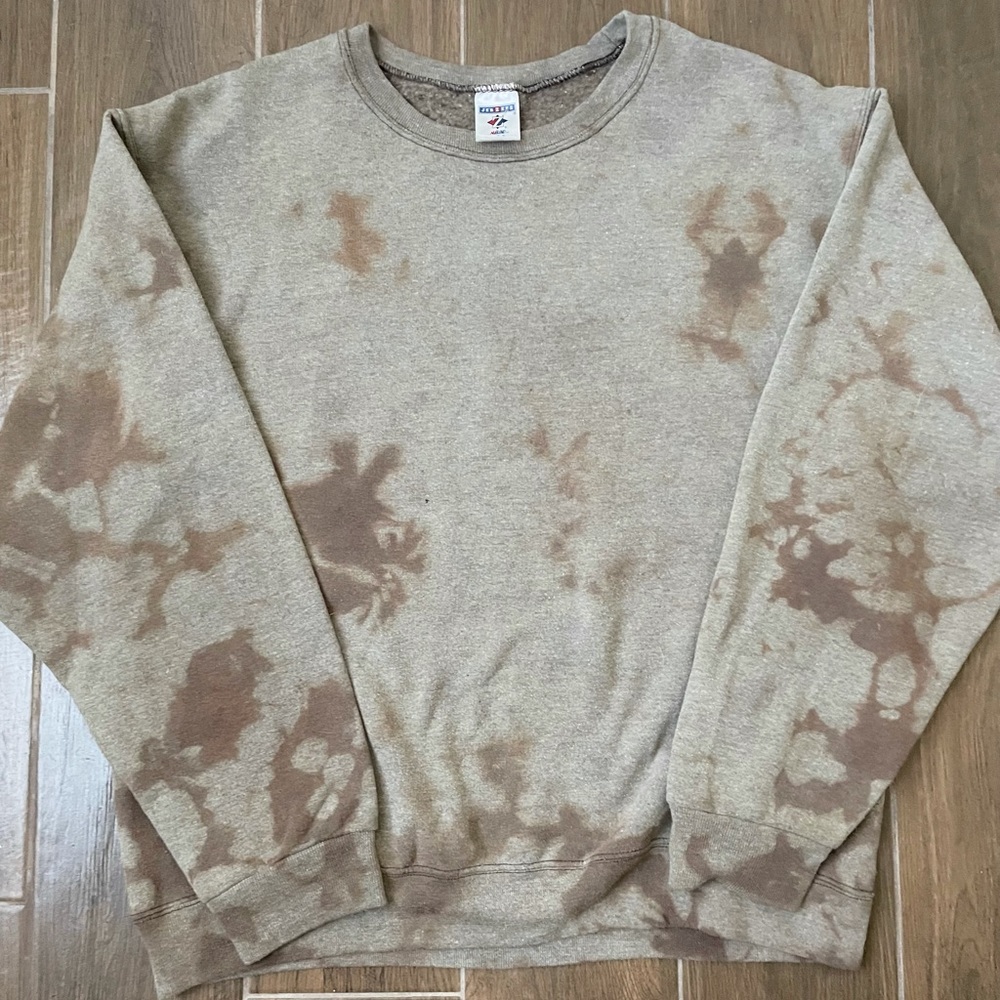 brown tie dye vintage sweatshirt !